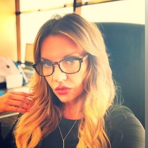 Meet your Posher, Melanie